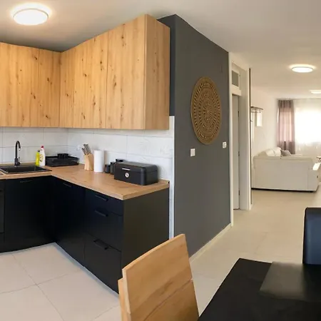 Апартаменты Central Zadar Задар
