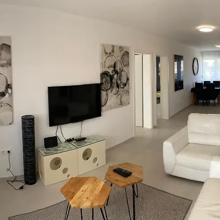 Апартаменты Central Zadar *