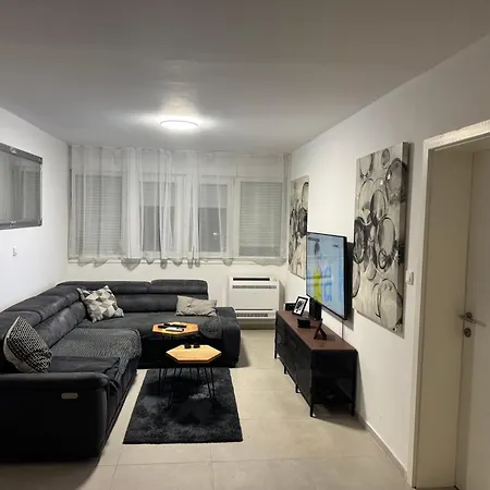 Central Zadar Appartement *